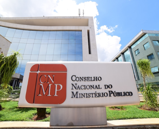 FENAMP atua no CNMP para combater excesso de cargos comissionados e terceirizados